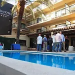 Adia Playa ホテル