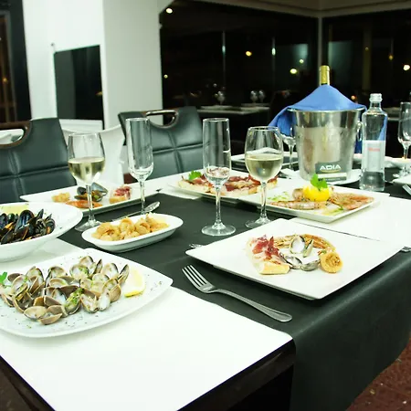 Adia Playa فندق