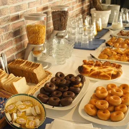 Adia Playa فندق 3*