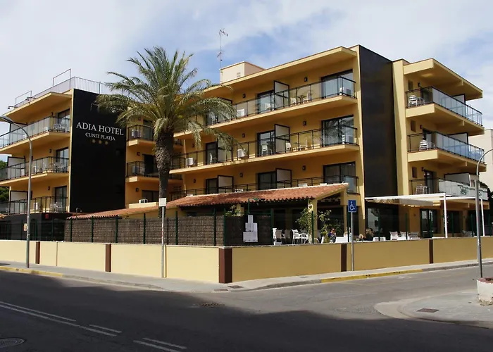 Adia Playa Szálloda Cunit