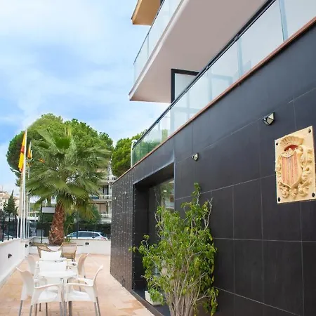 库尼特普拉亚阿迪亚酒店 酒店 3*