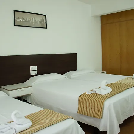 Adia Playa מלון 3*