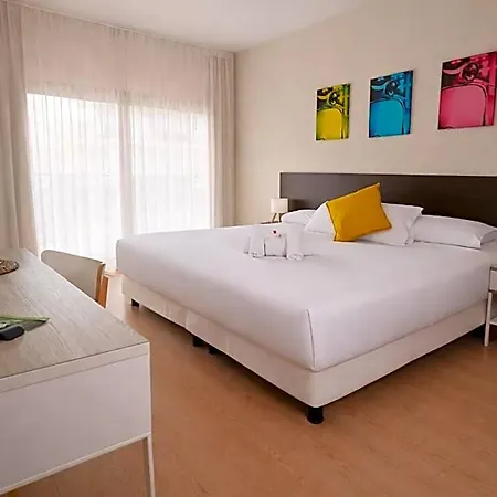Adia Playa 3* Cunit