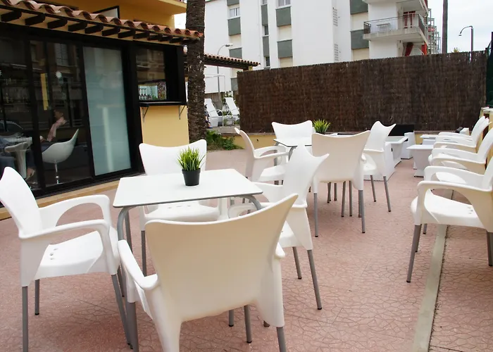 Adia Playa Hotel