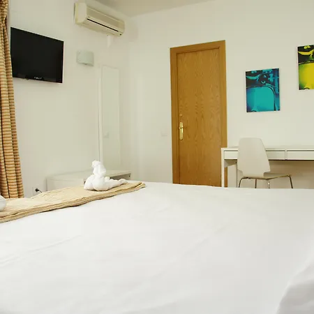 Hotel Adia Playa